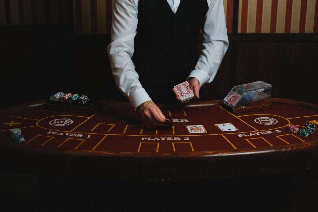 Cómo ganar en blackjack: Consejos útiles y particularidades