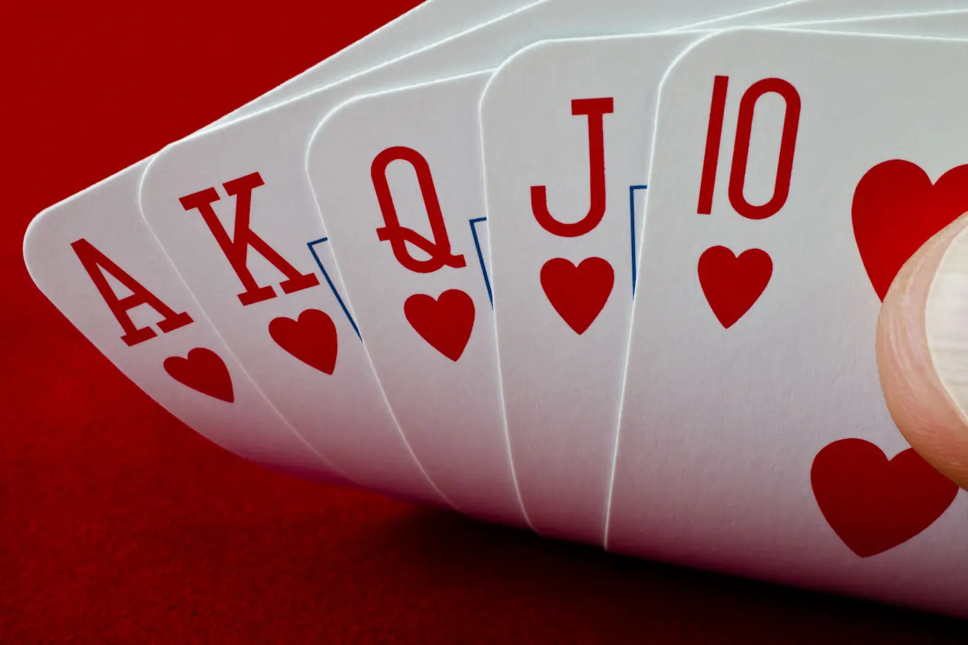 royal-flush-vs-quad-aces