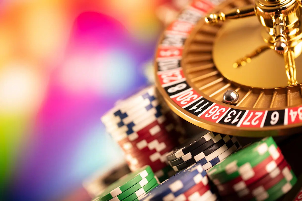 trucos-magia-con-cartas-de-poker