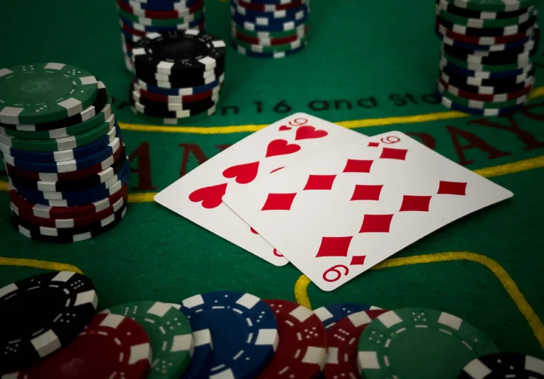 como-jugar-al-poker-japonés